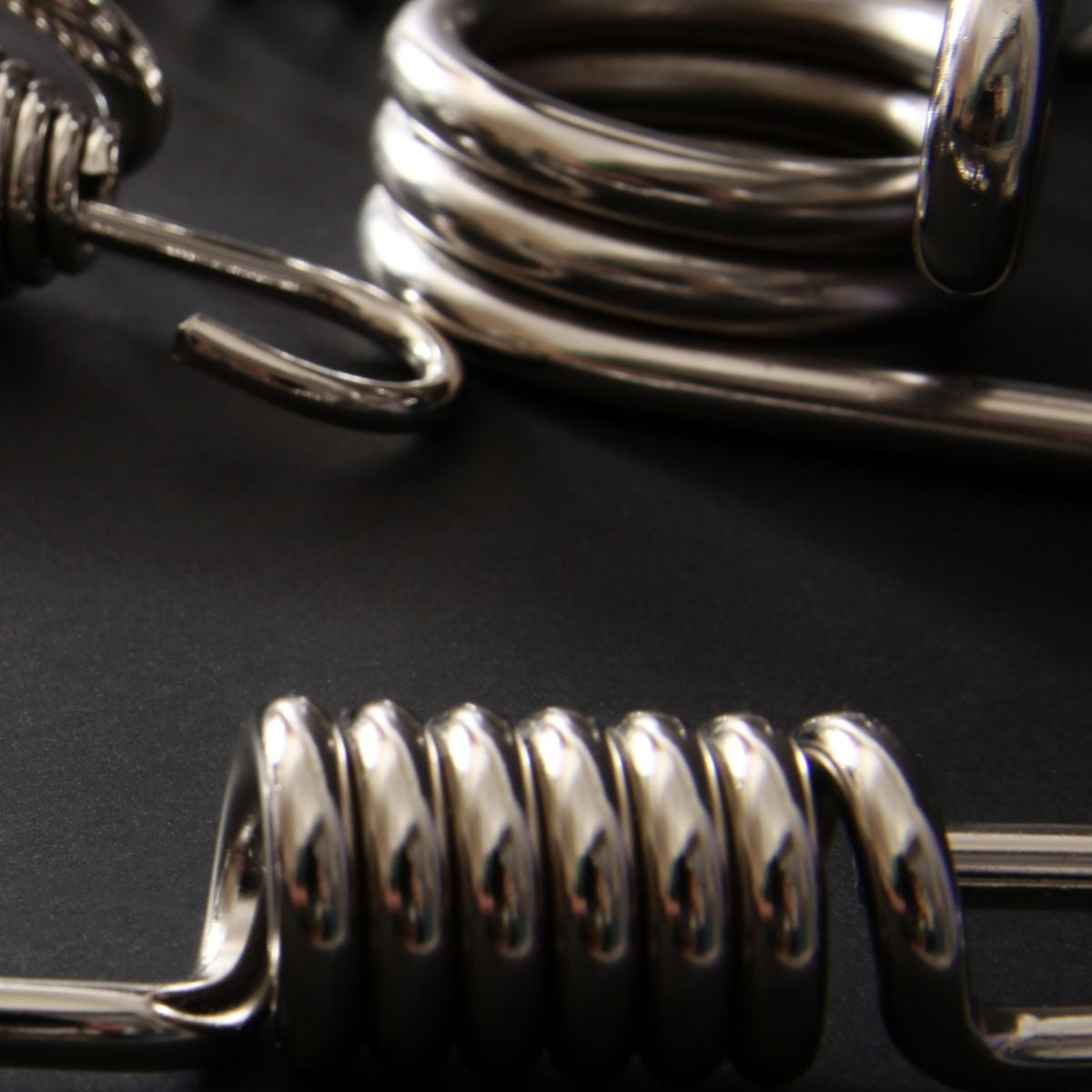 Tension Spring Herstellung deutsche Fertigung